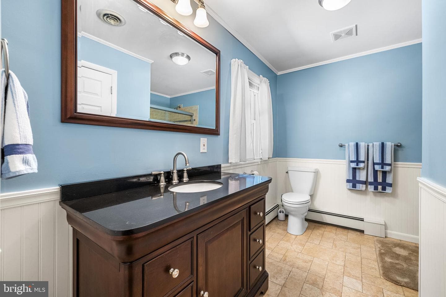 100 Freedom Avenue photo 18