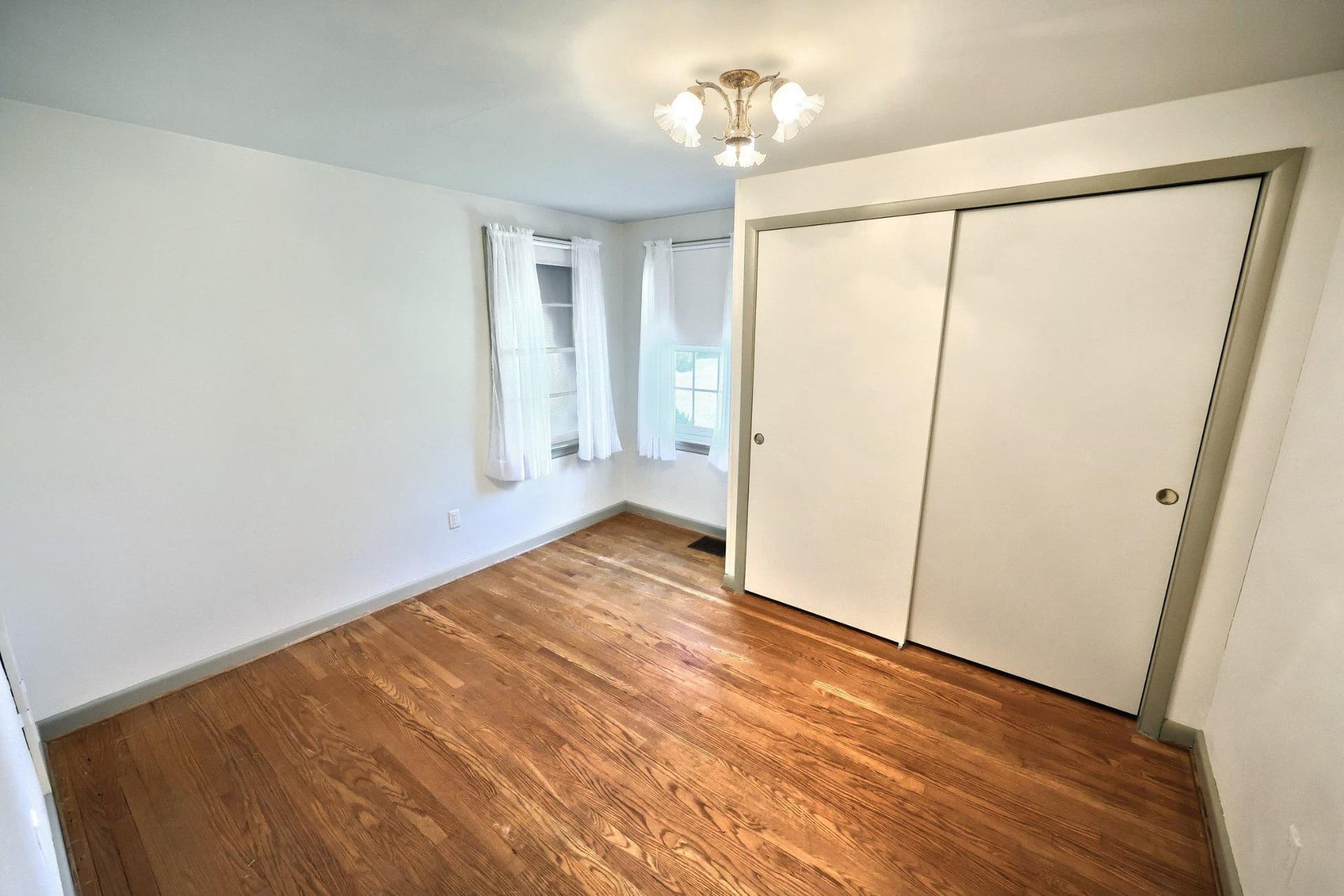 3999 Palmer Avenue photo 25