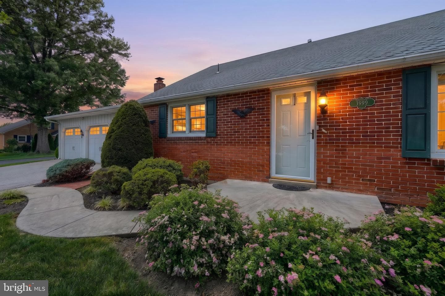 3999 Palmer Avenue photo 6