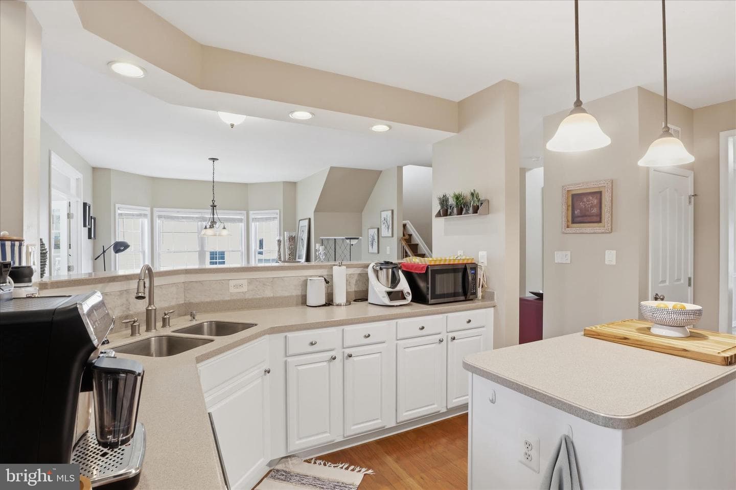 1042 Silver Maple Circle photo 12