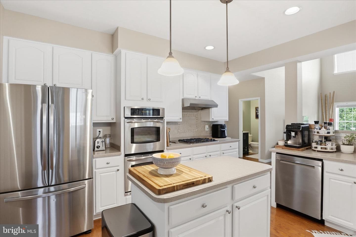 1042 Silver Maple Circle photo 14