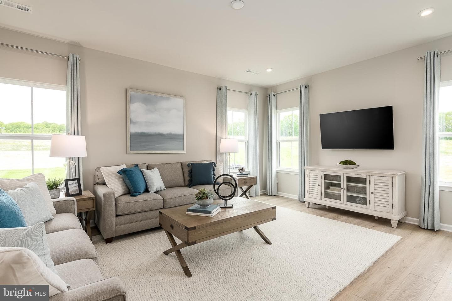 102 Firenze Drive photo 7