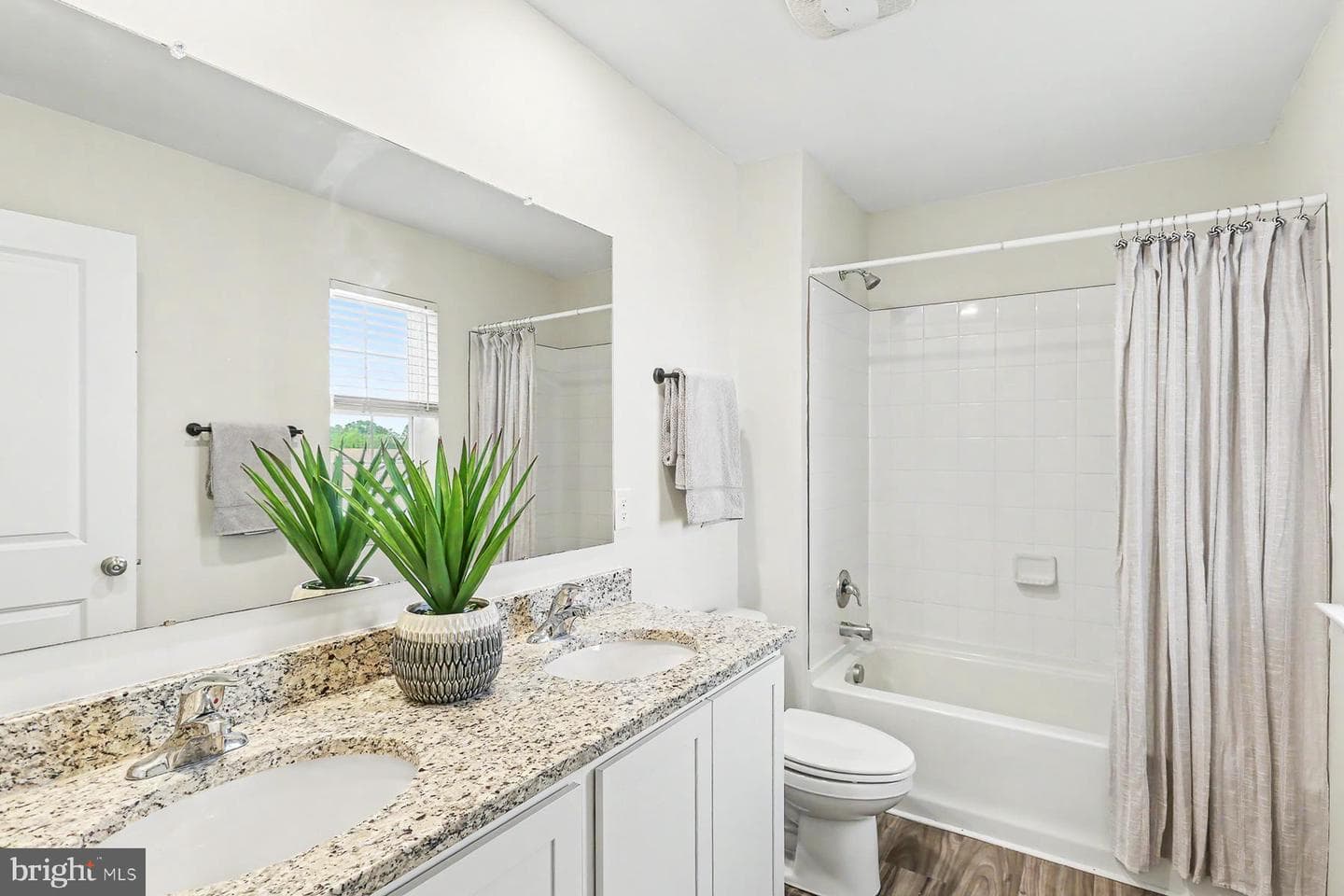 6096 Deborah Drive photo 21