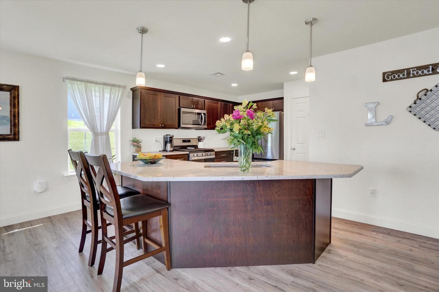 207 Eagle Road photo 12