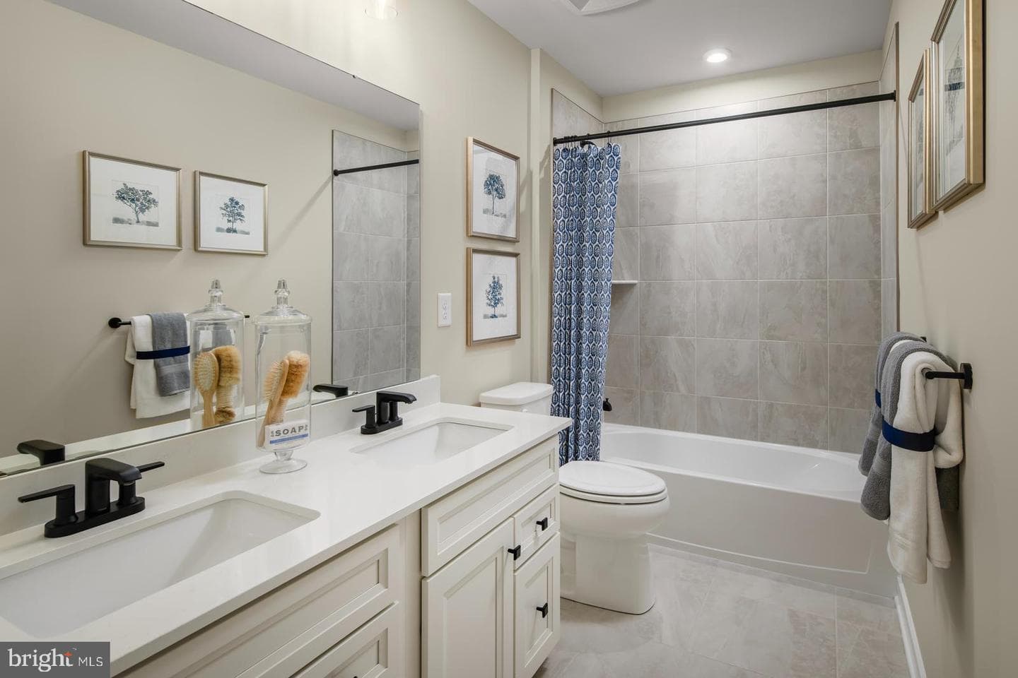 113 Firenze Drive photo 17