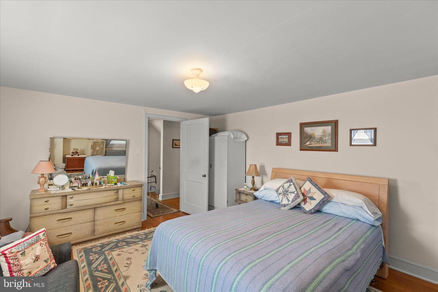 457 Tioga Street photo 19
