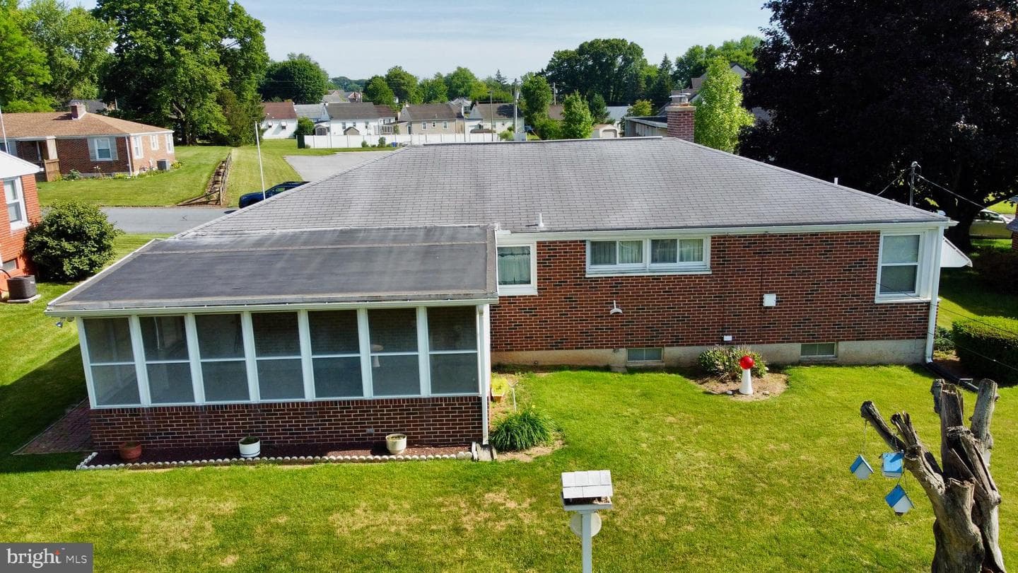 111 Haybrook Drive photo 51