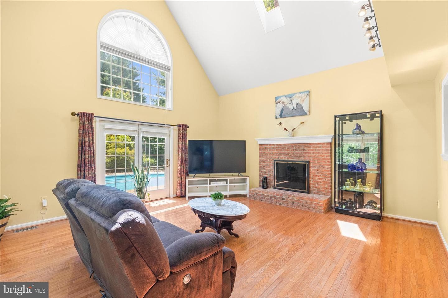 660 Woodside Road photo 21