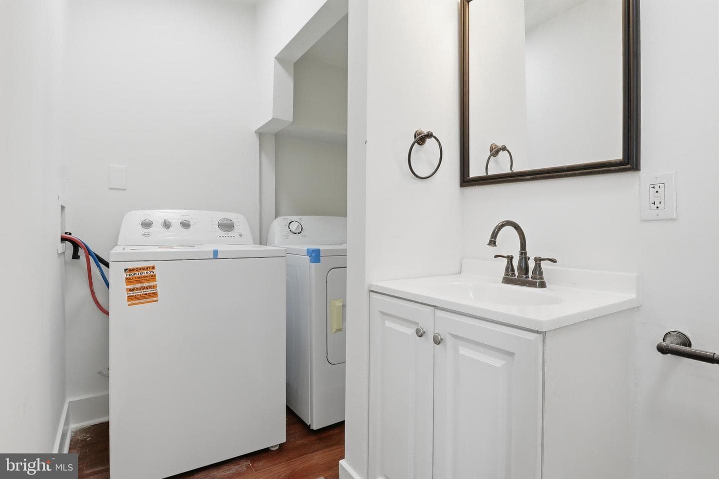 368 Norway St photo 14