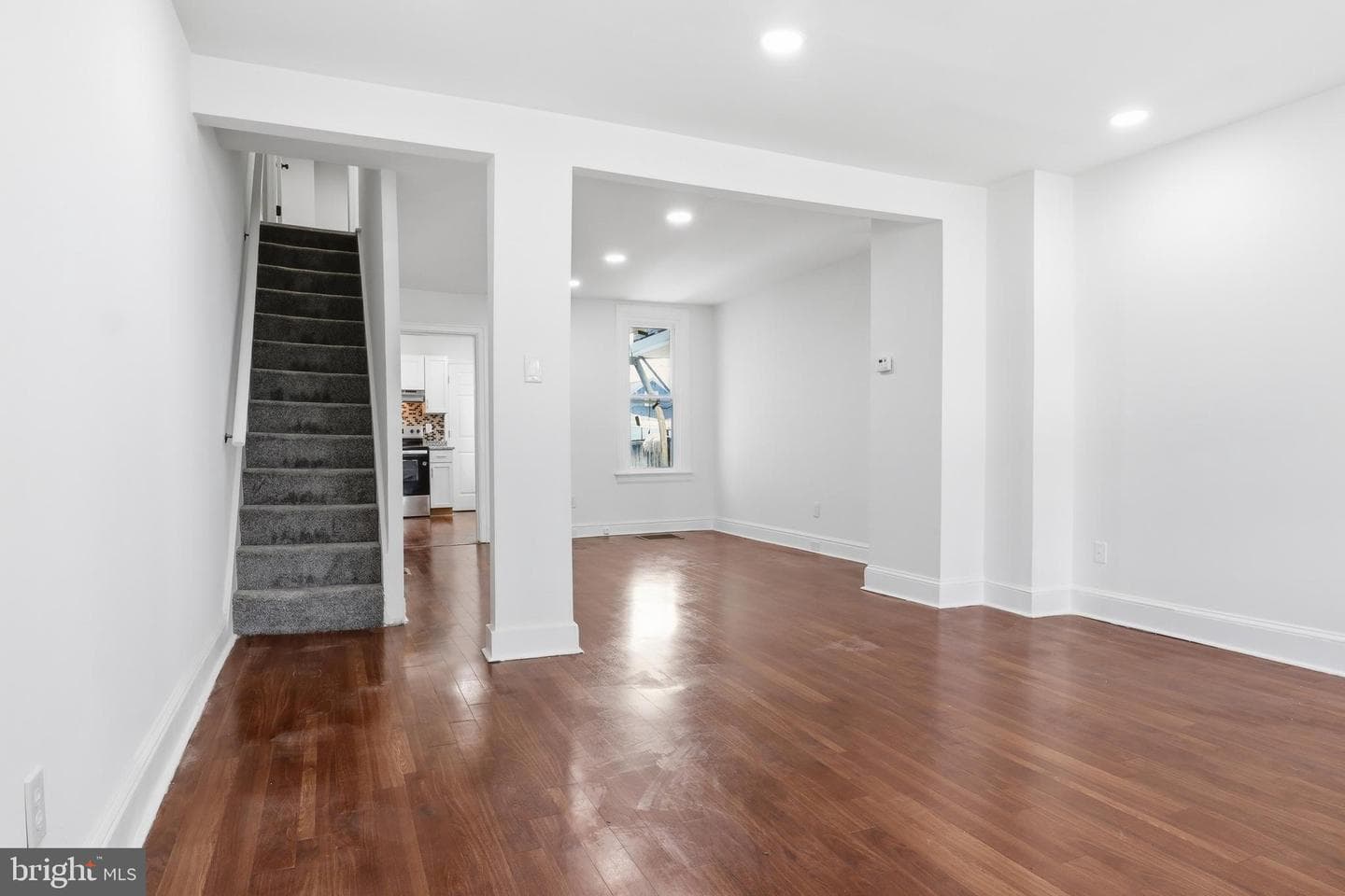 368 Norway St photo 5