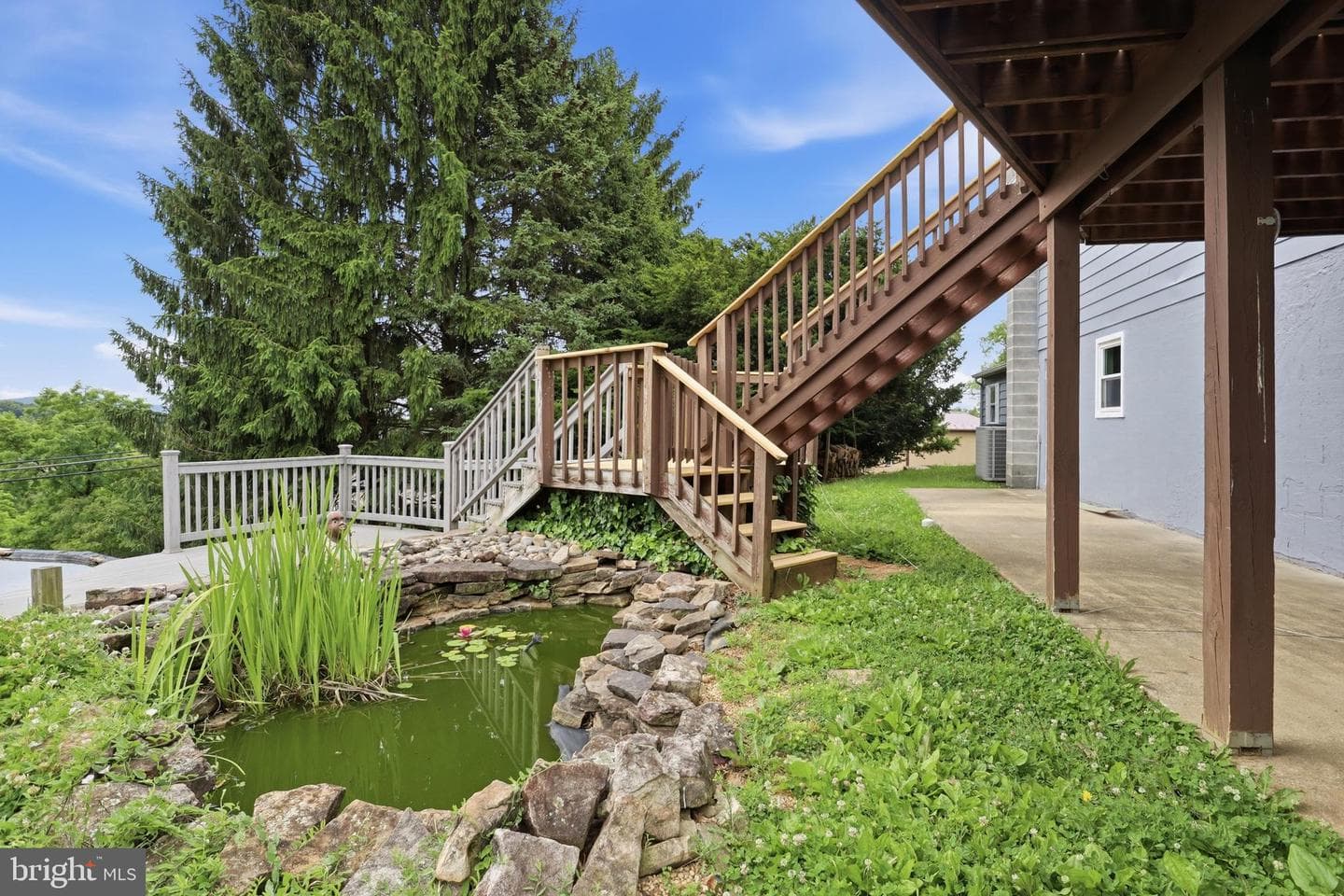 30 Hill Drive photo 41