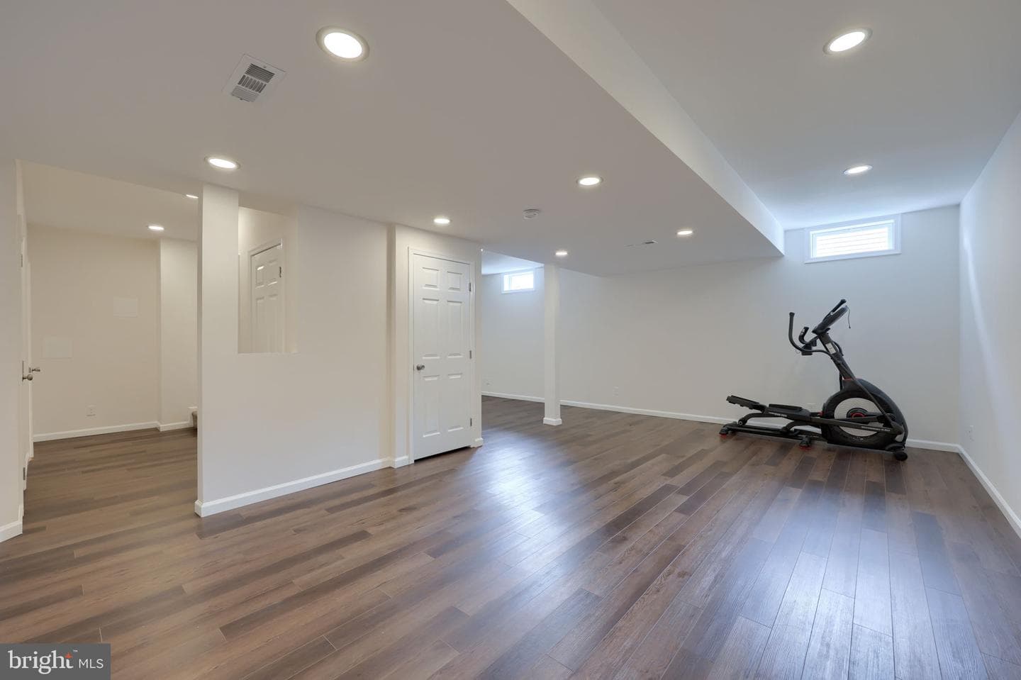 21 Eagleton Drive photo 28