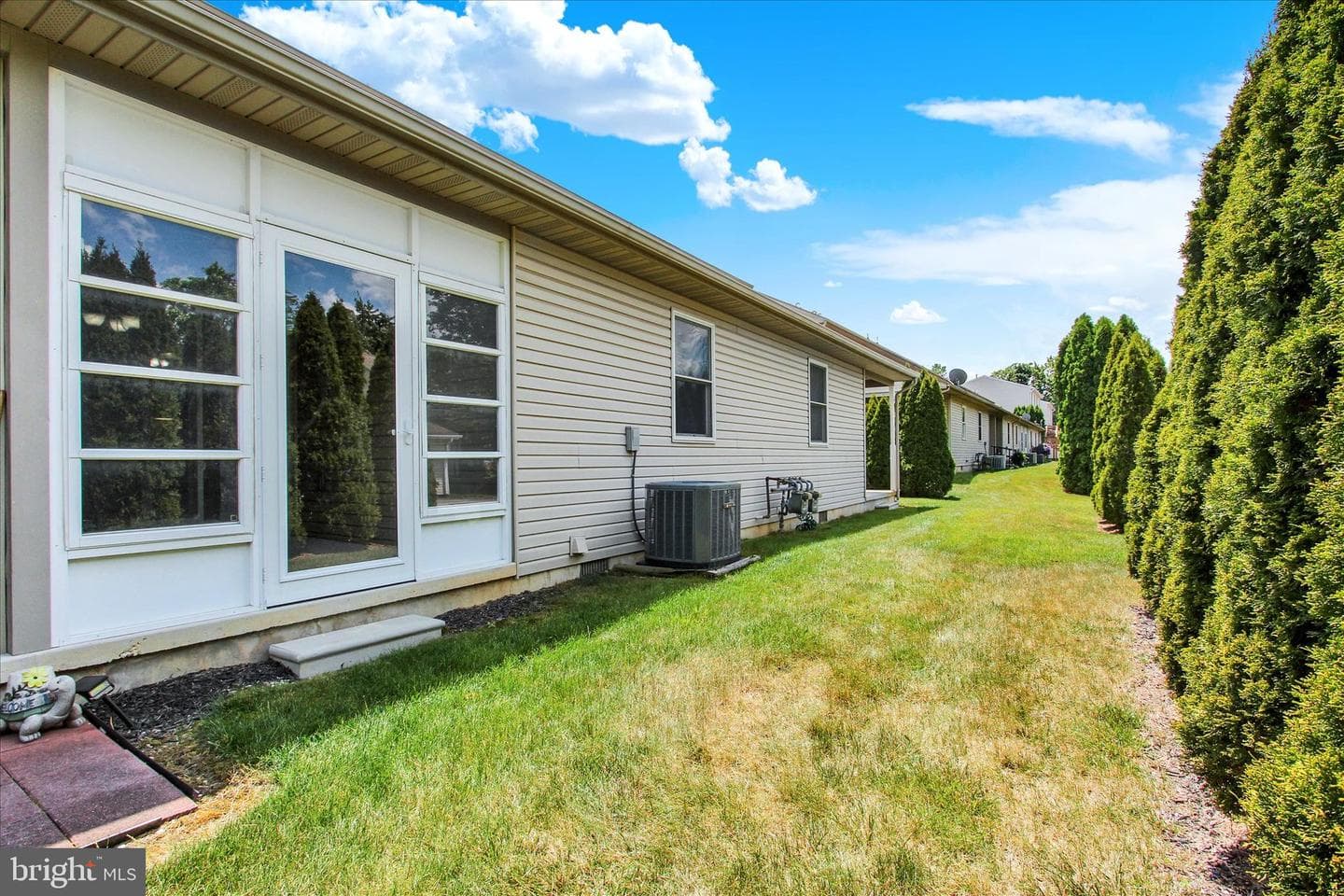 409 Springbrook Court photo 24