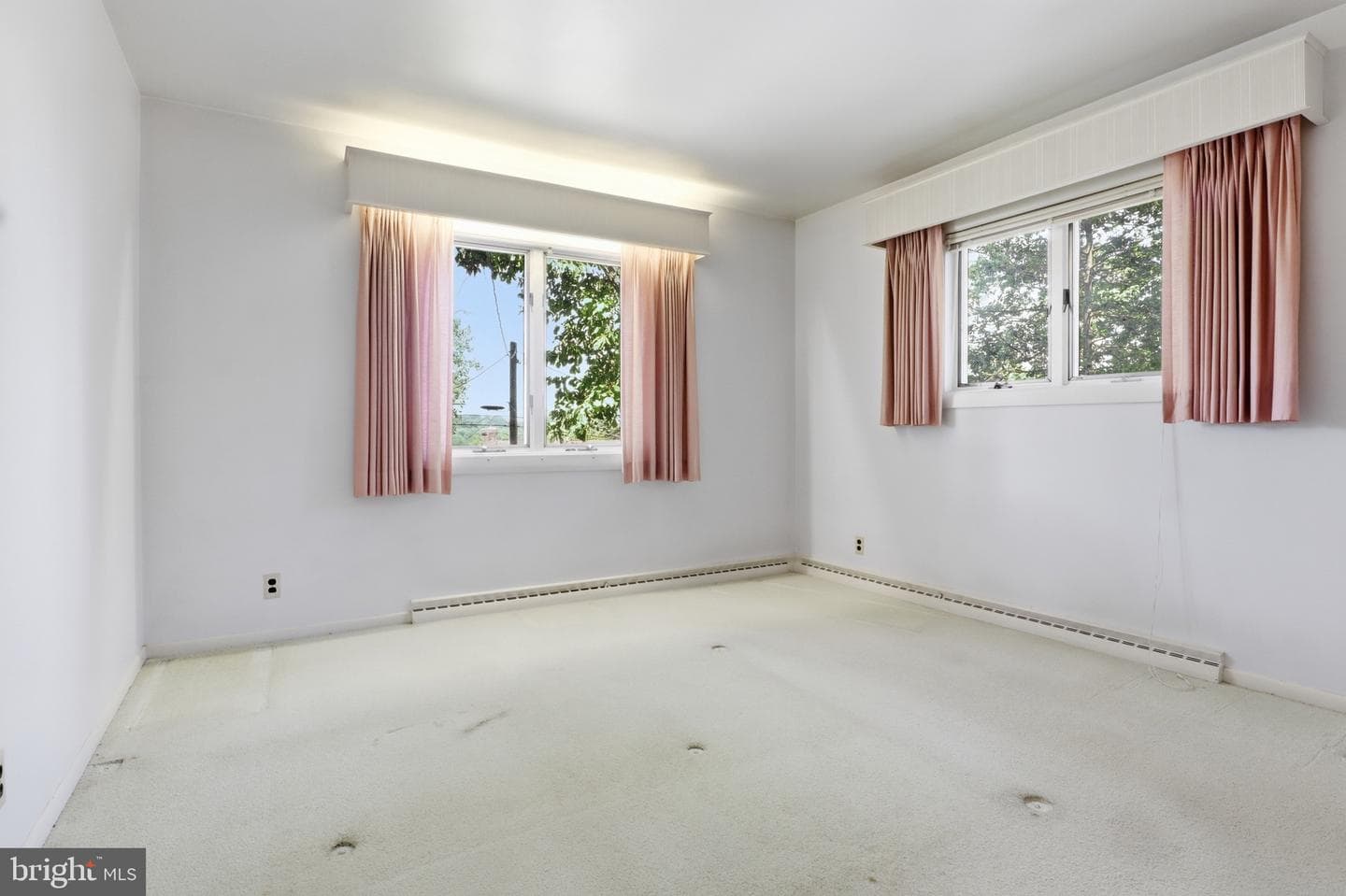 27 Woodside Drive photo 26