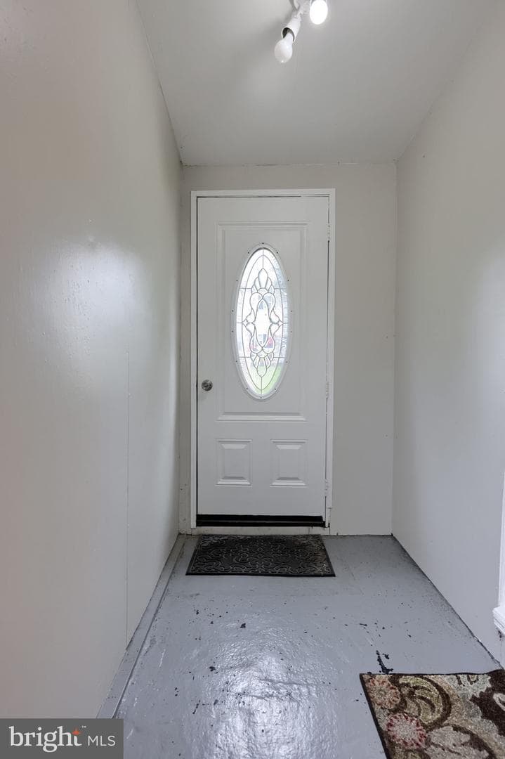 343 W Main Street photo 18