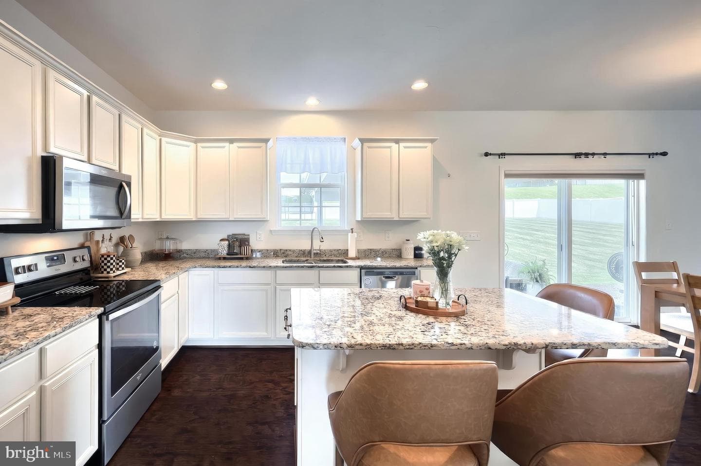 925 Ripple Drive photo 14