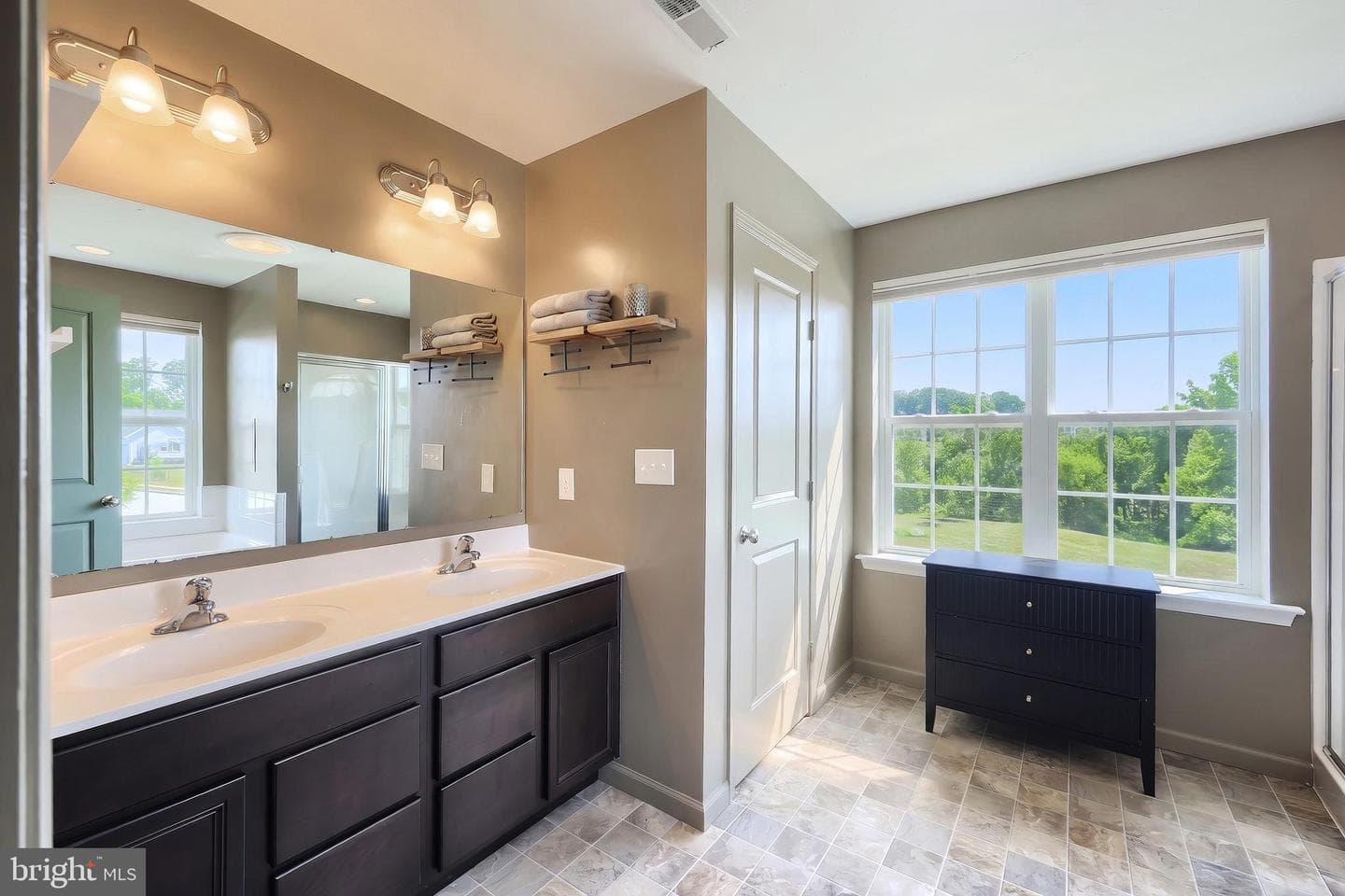 925 Ripple Drive photo 26