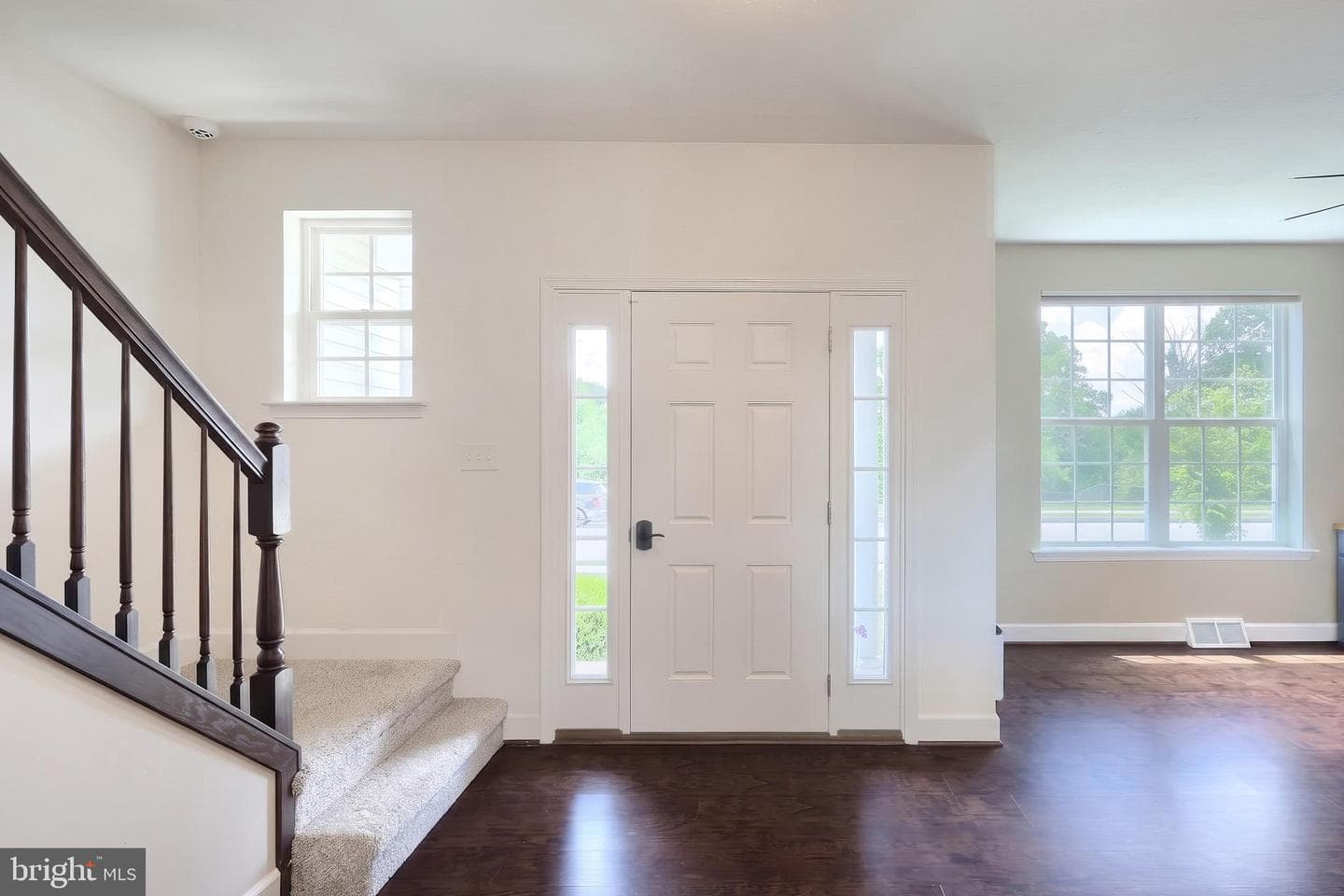 925 Ripple Drive photo 7