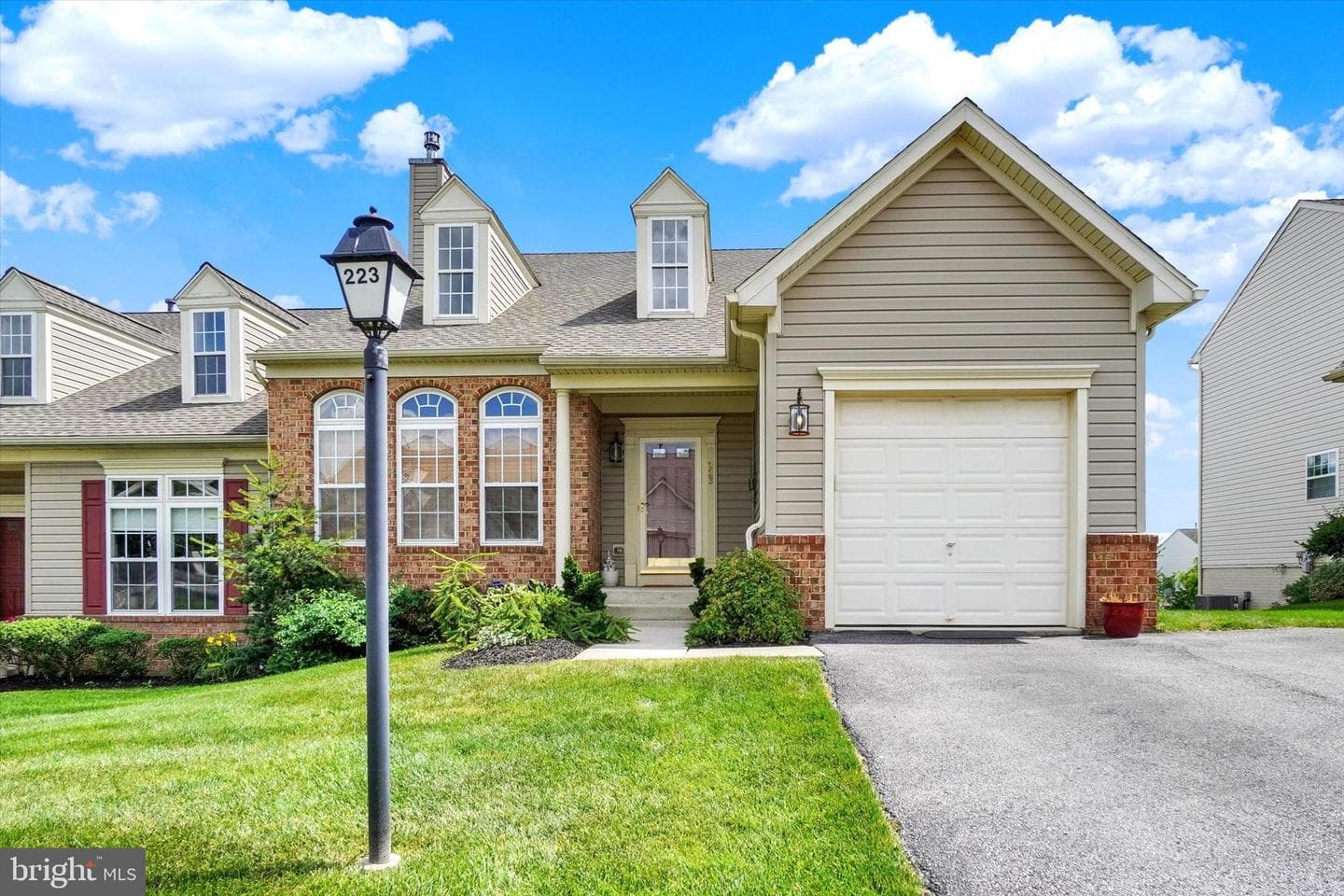 223 Fairmount Ct # 35, Shrewsbury