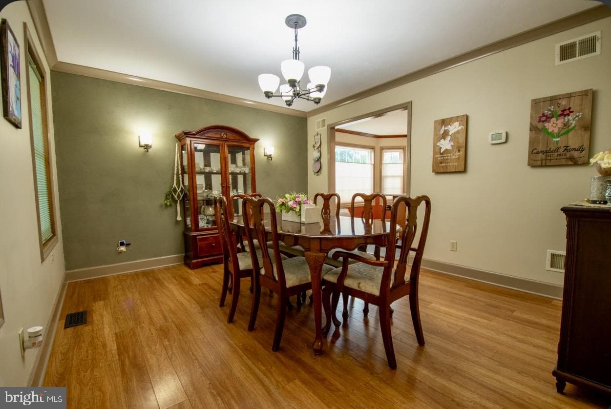 153 Timber Lane photo 9