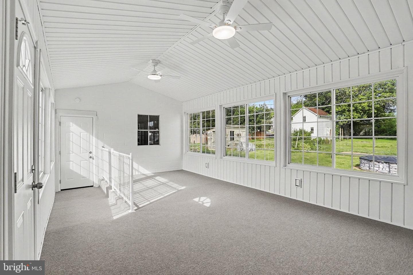 649 Baer Avenue photo 22