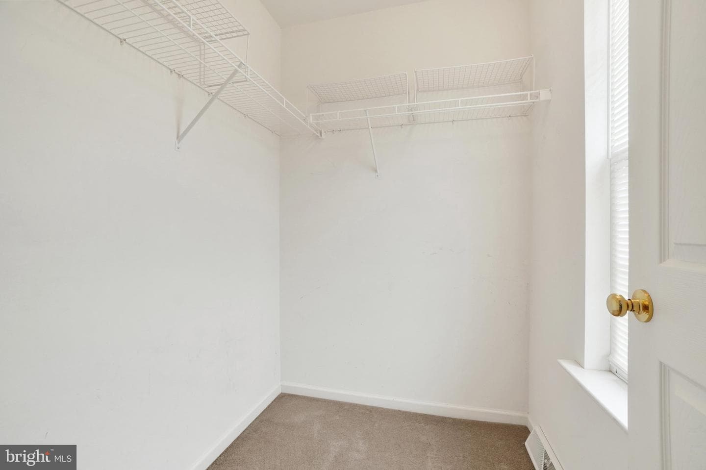 45 Yarrow Court photo 18
