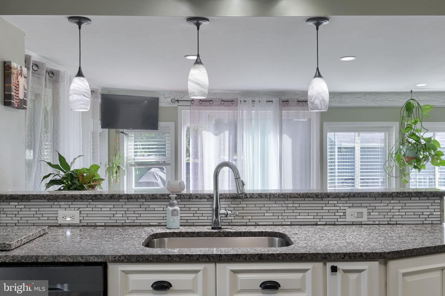5390 Nursery Road photo 17