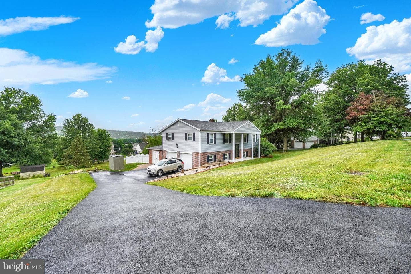 20 Oak Drive photo 3