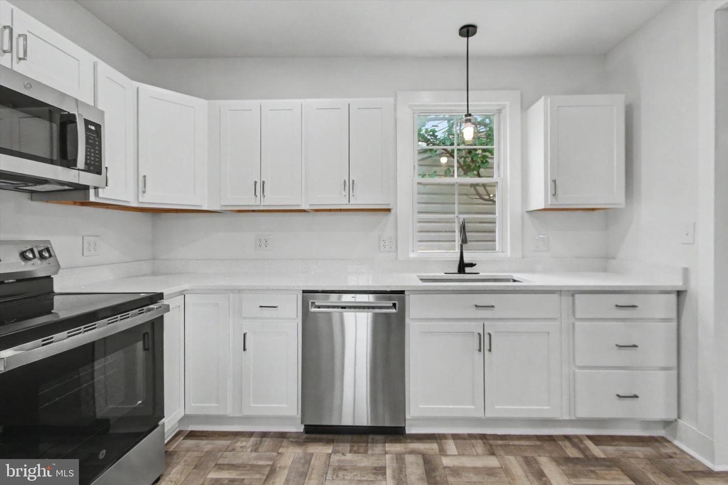 222 Cottage Hill Road photo 8
