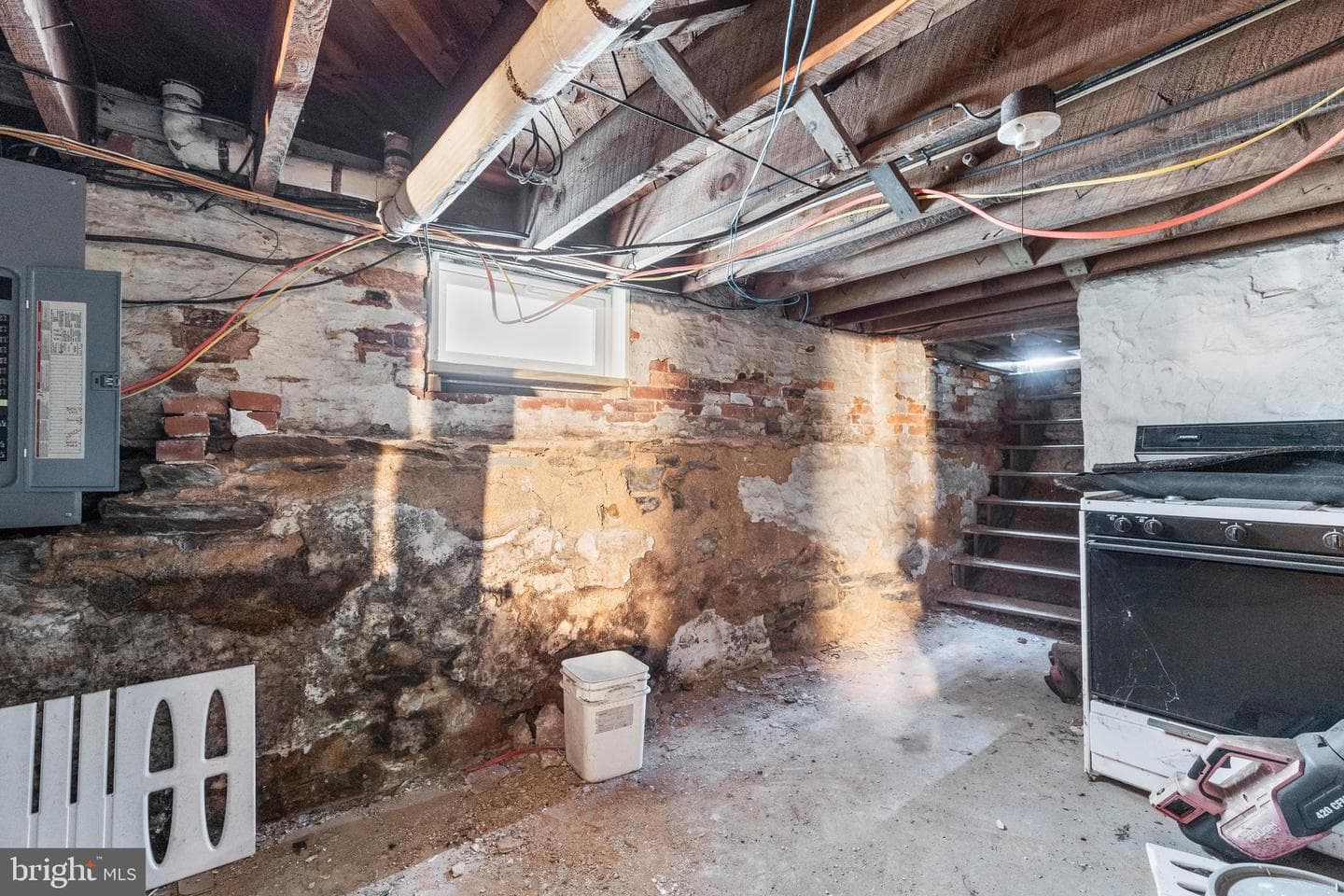 228 Baltimore St photo 48