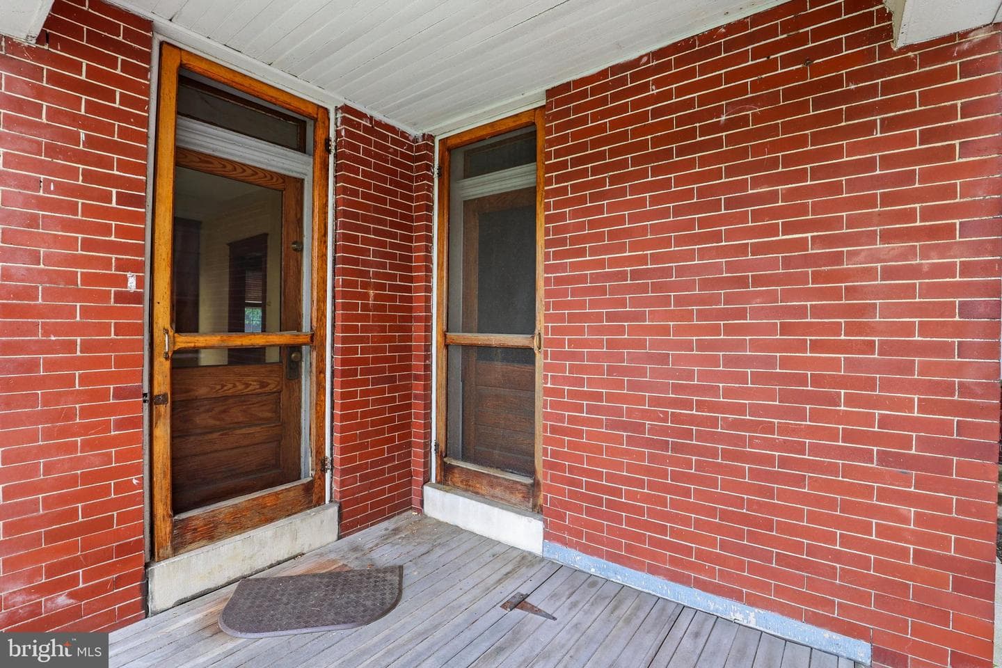 228 Baltimore St photo 49