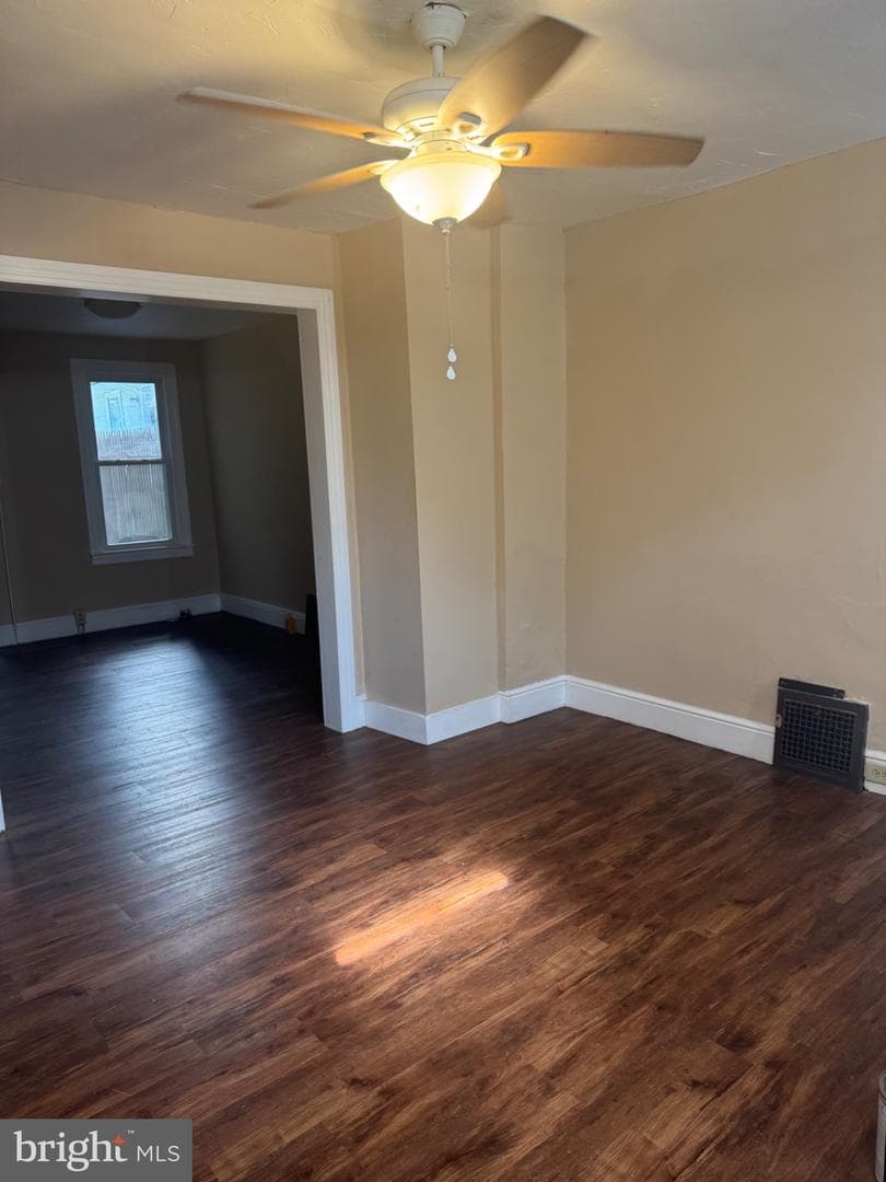 142 N Newberry Street photo 13
