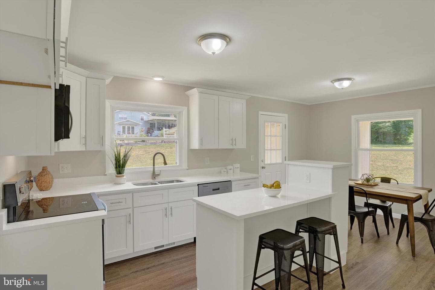 85 Vista Circle photo 3