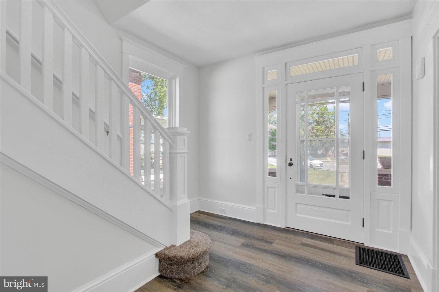 127 W Harrisburg Street photo 5