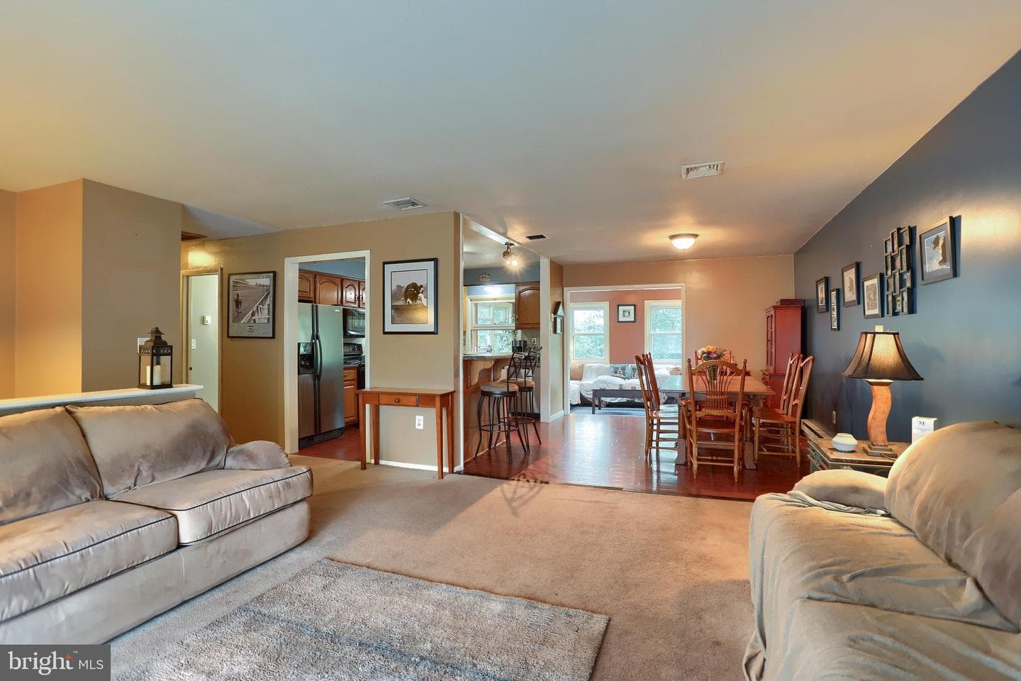 426 Jennifer Drive photo 3