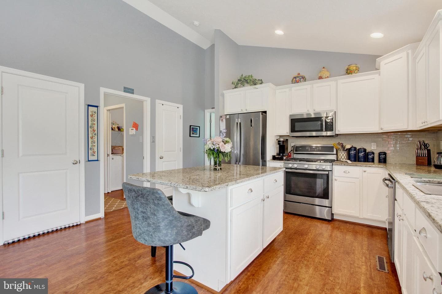 880 Ripple Drive photo 11