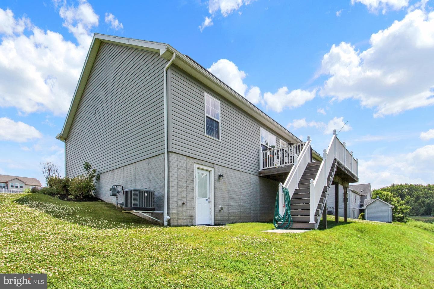 880 Ripple Drive photo 31
