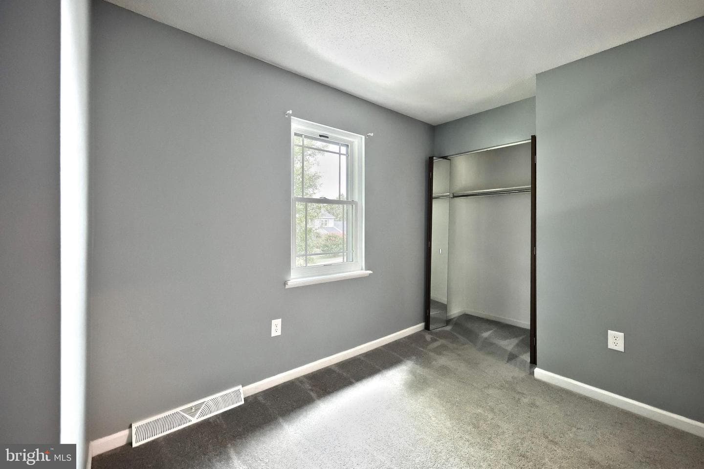 2832 Glen Hollow Drive photo 30