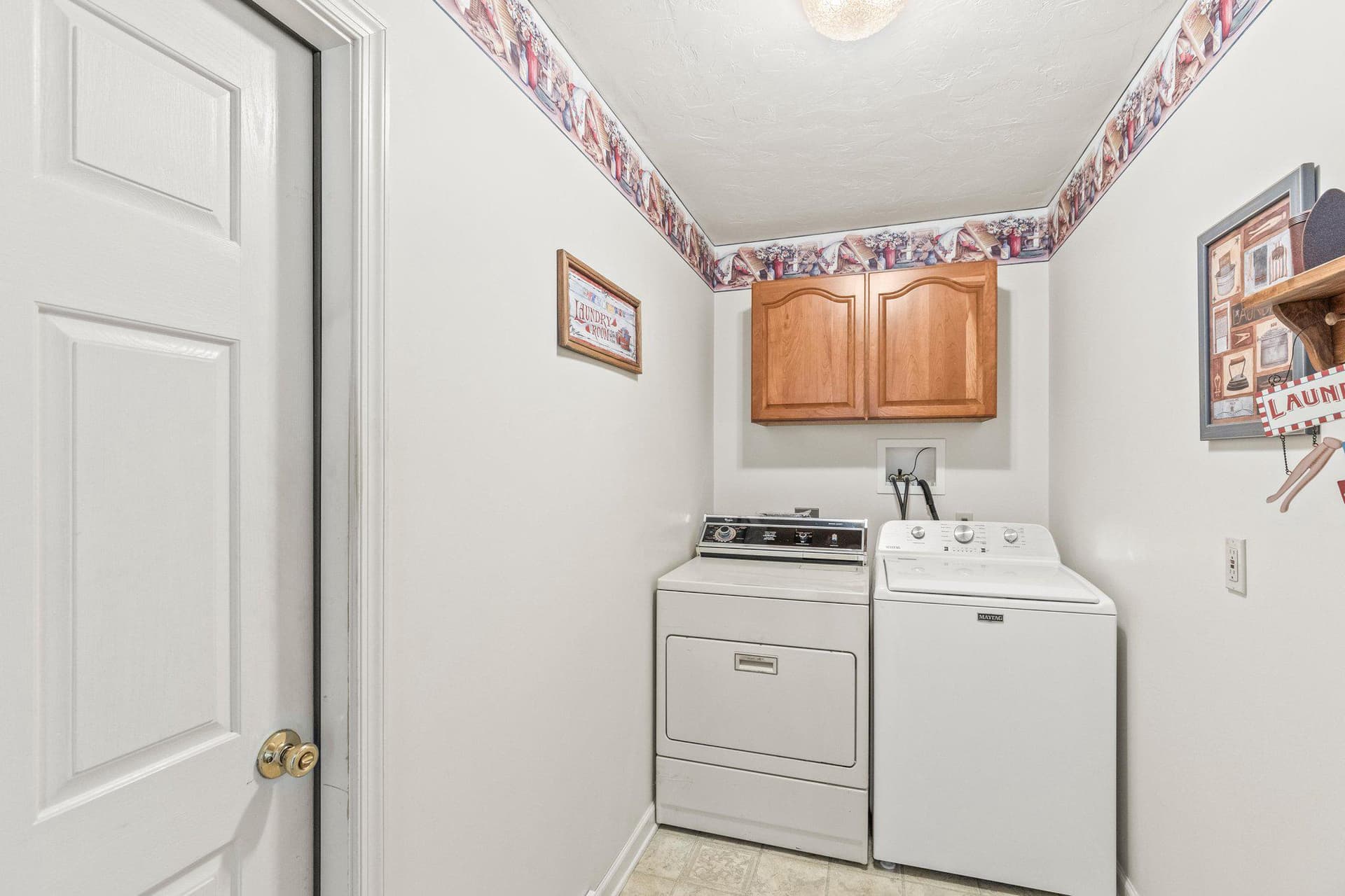 151 Overview Circle E photo 20
