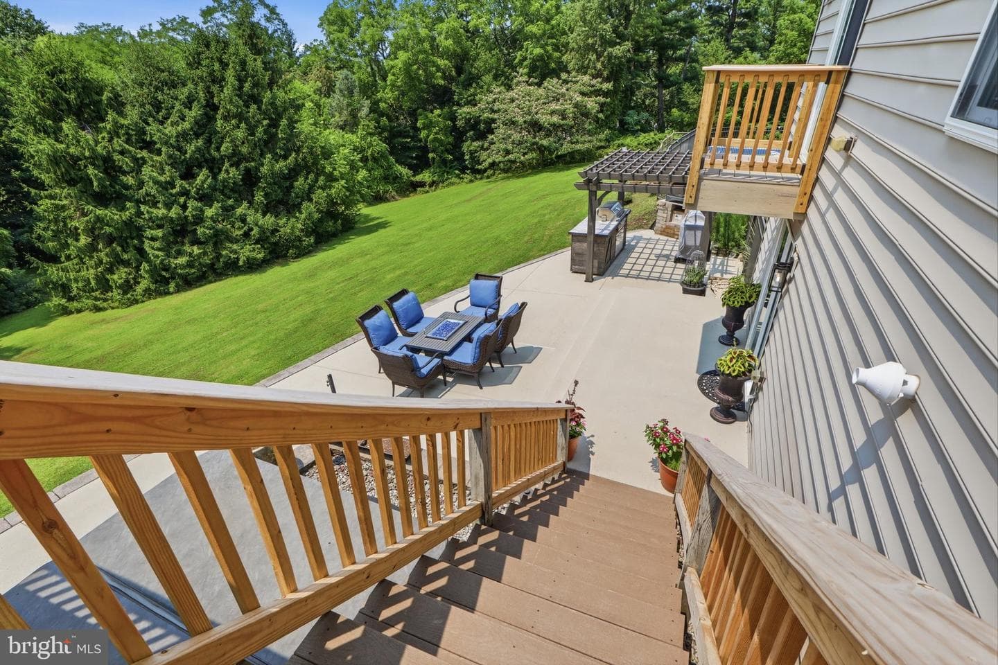 690 Academy Road photo 51