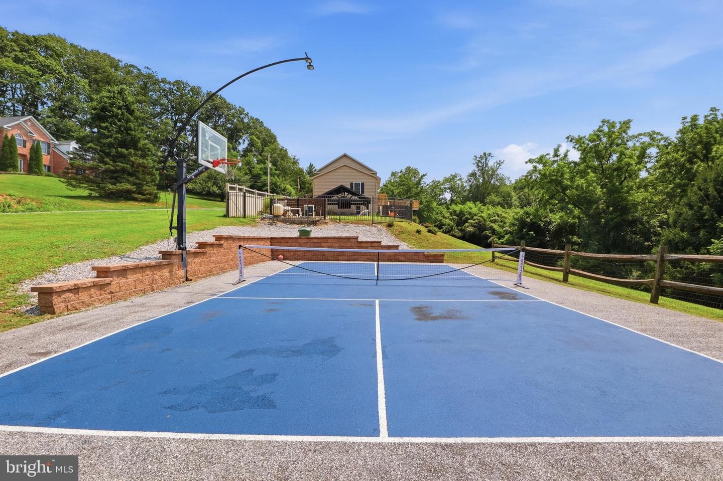 690 Academy Road photo 65