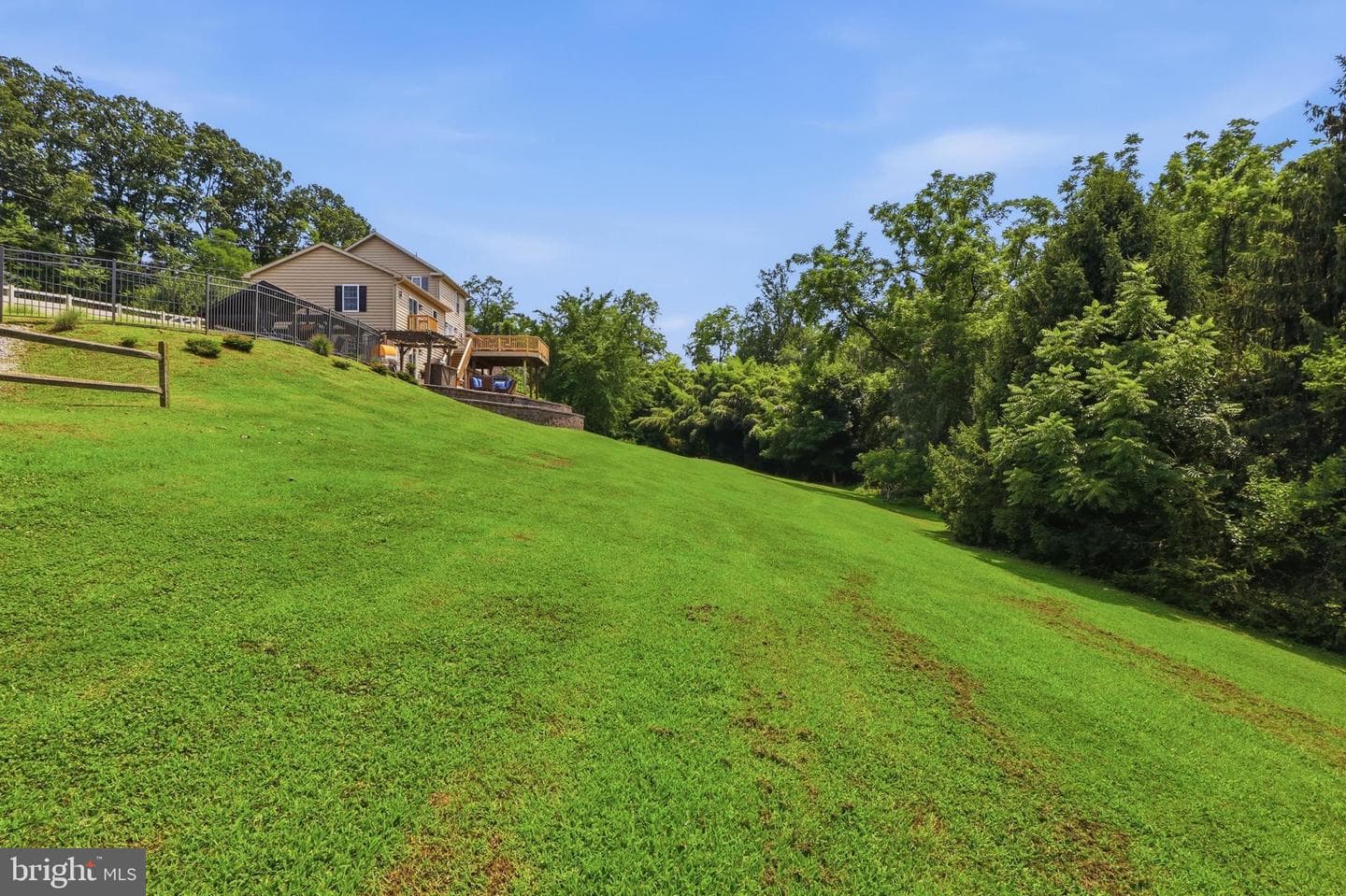 690 Academy Road photo 71