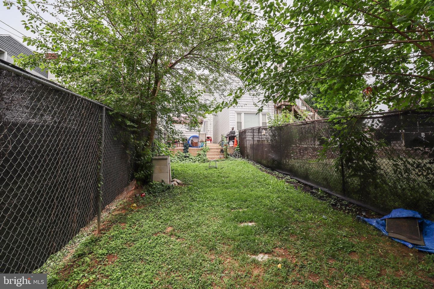 1058 E Market St photo 17