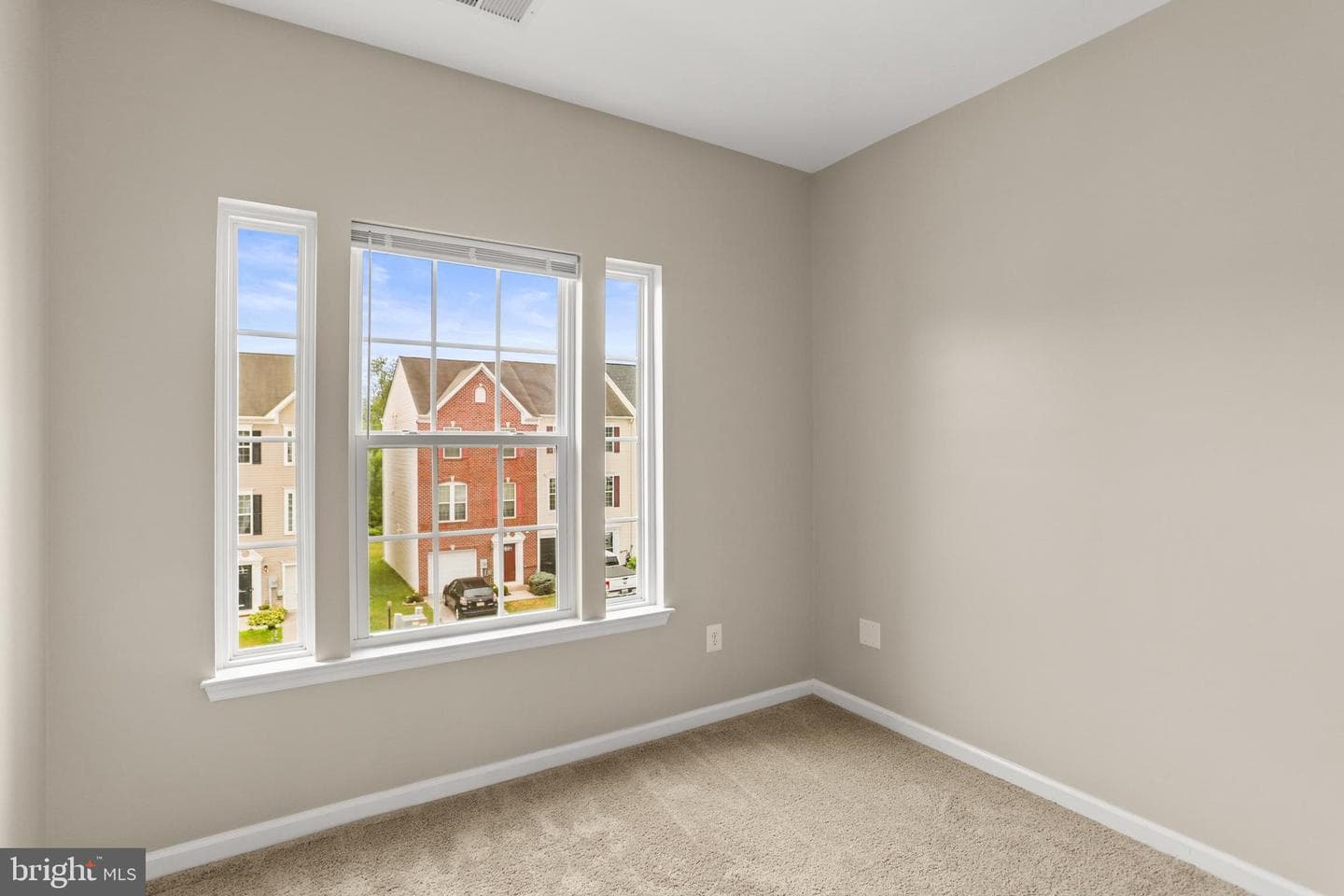 806 Blossom Drive photo 21