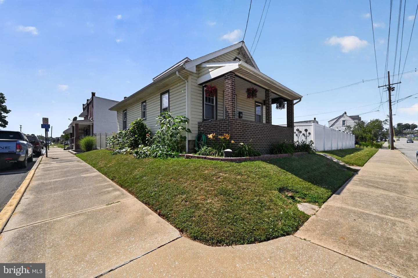 300 N Highland Avenue photo 23