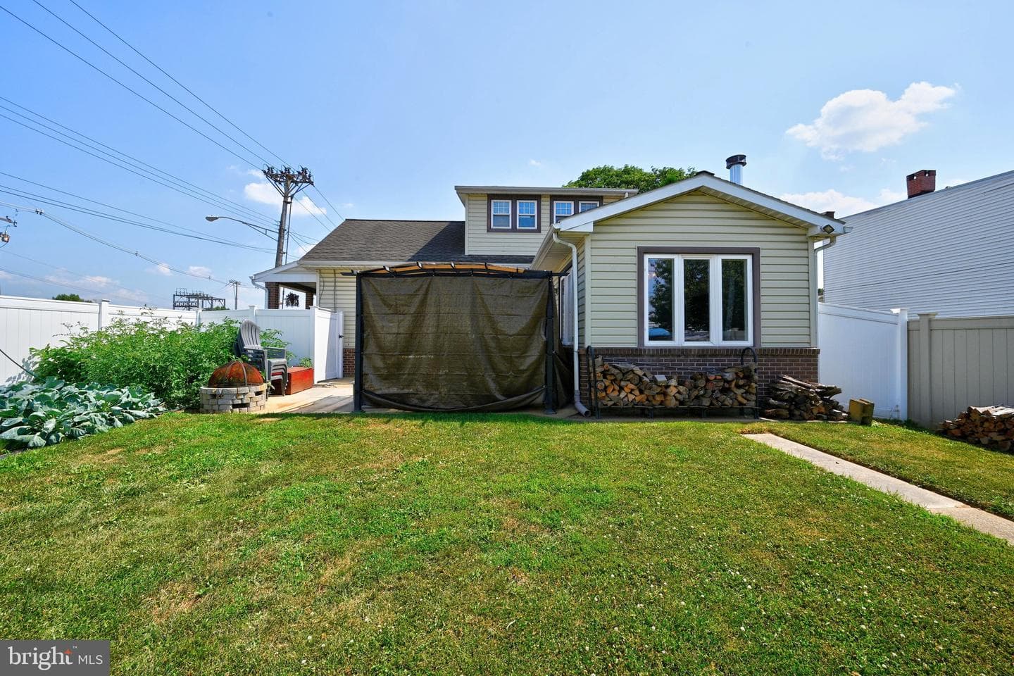 300 N Highland Avenue photo 25