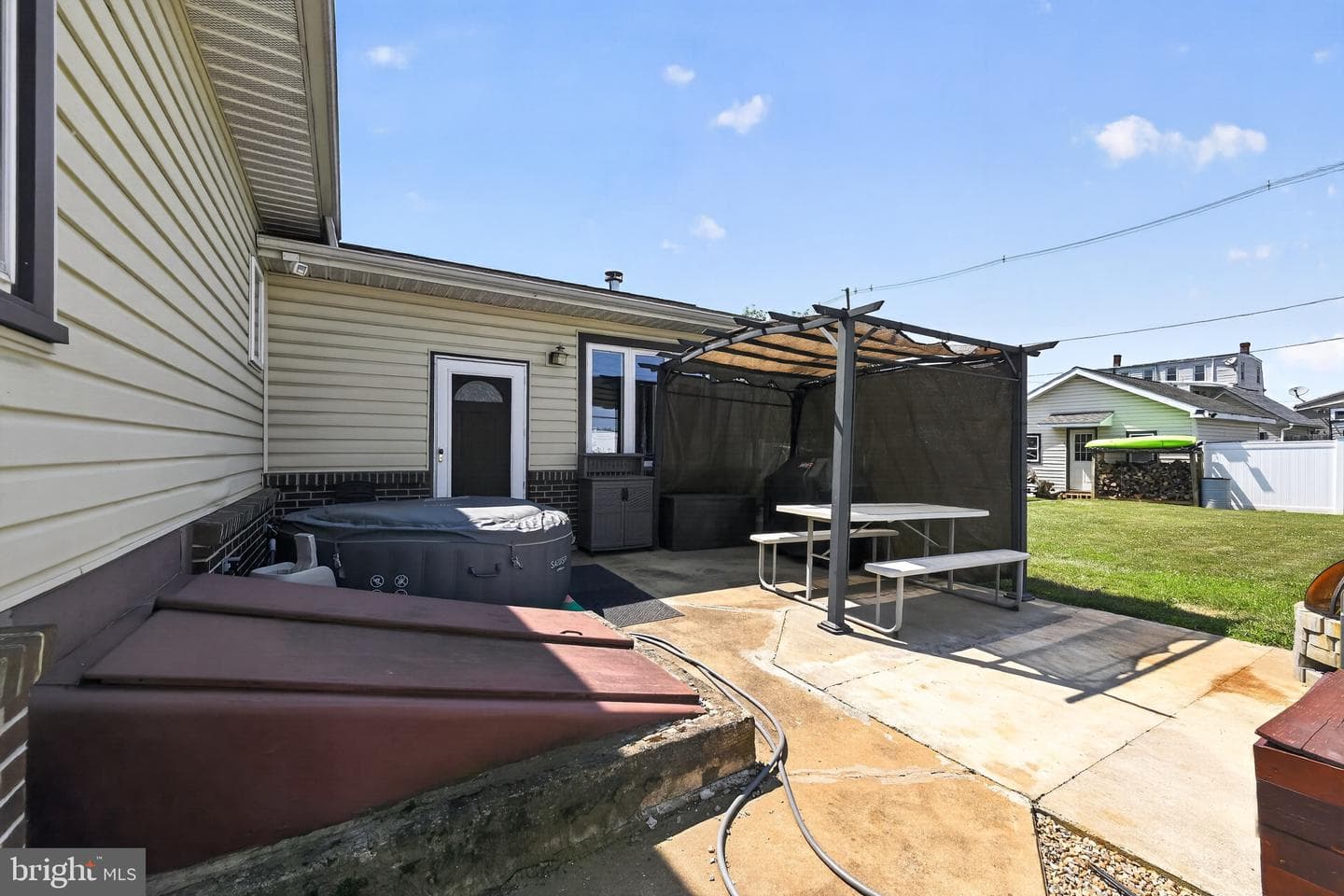 300 N Highland Avenue photo 26