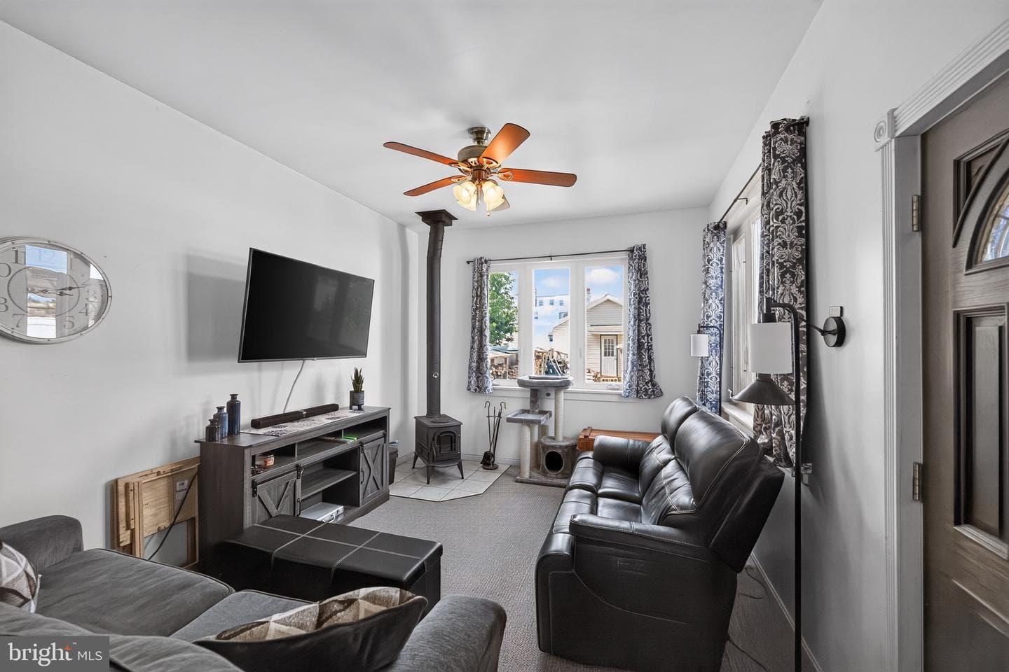 300 N Highland Avenue photo 5