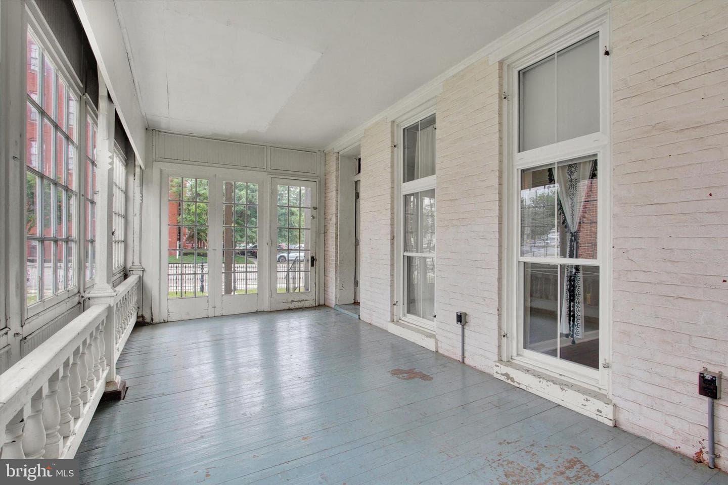 232 N Franklin Street photo 5