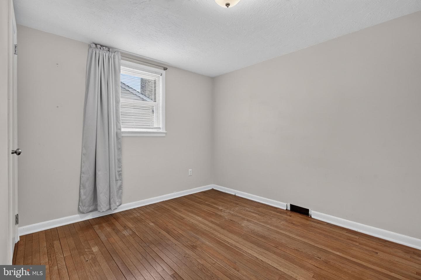 2725 Oakland Road photo 25